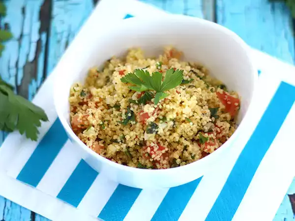 Recept Zelo enostavno orientalski tabbouleh
