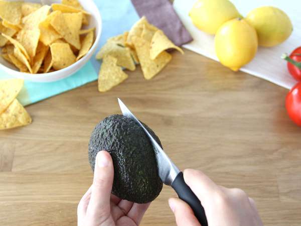 Preprost guacamole, korak za korakom - Priprava korak 1