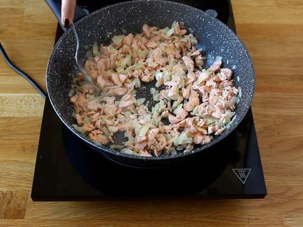 Losos in gorčično listnato testo - Priprava korak 5