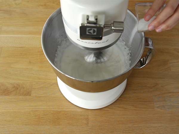 Victoria Sponge Cake - Priprava korak 4