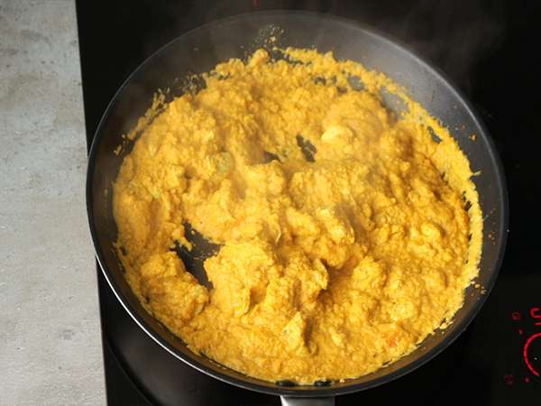 Piščančji curry s kokosovim mlekom - Priprava korak 7