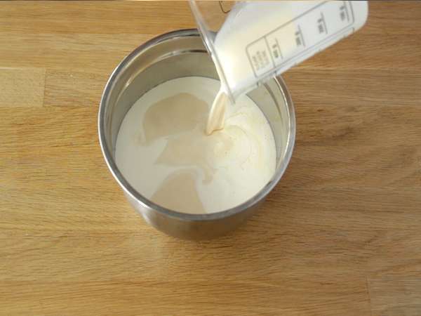 Tres Leches torta s tremi mleki - Priprava korak 7