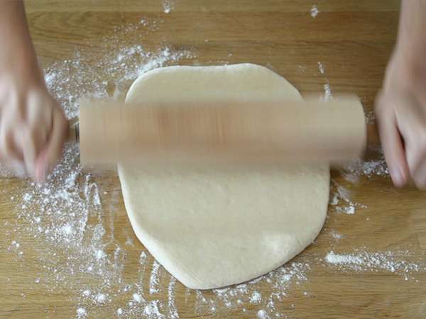 Španske empanade iz tune - Priprava korak 7