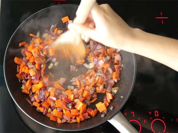 Pastirska pita - Hachis parmentier britannique - Priprava korak 1