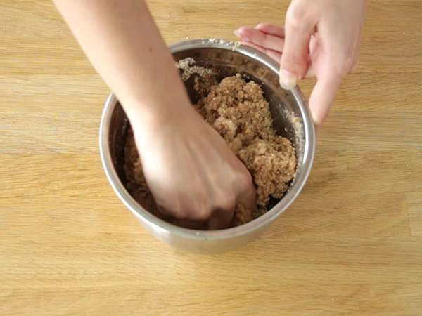 Briouats z mandlji, majhno orientalsko pecivo - Priprava korak 2