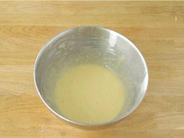 Nevidna jabolčna torta - Priprava korak 1