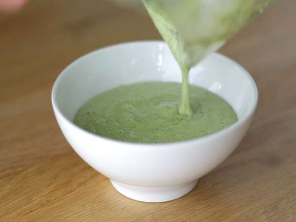 Smoothie skleda kivi meta špinača poganjki - Priprava korak 2