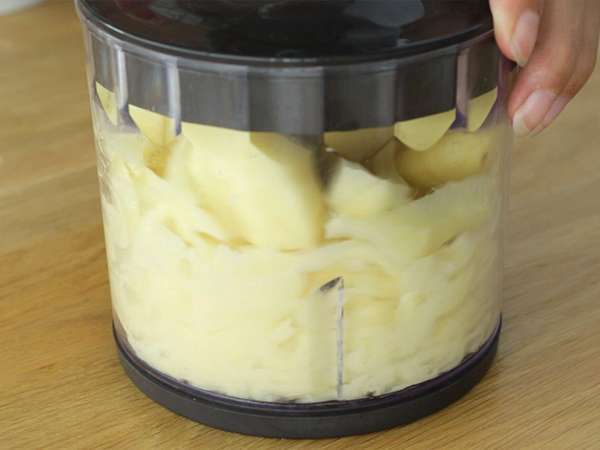 Vaflji s slanino, comtéjem in krompirjem - Priprava korak 2