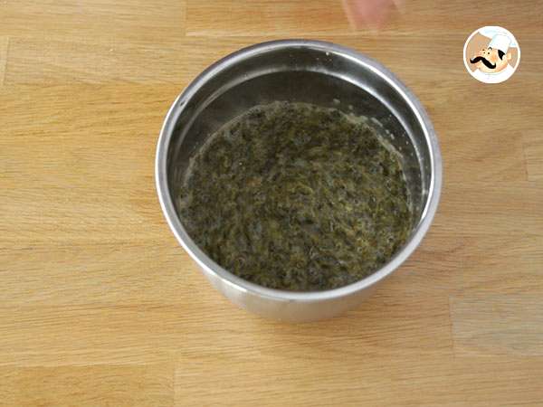 Zvitki s špinačo, šunko in francosko klobaso - Priprava korak 2