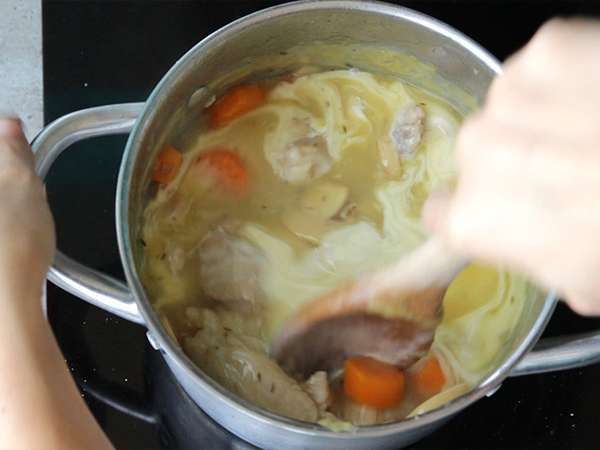 Enostavna telečja enolončnica - Priprava korak 6