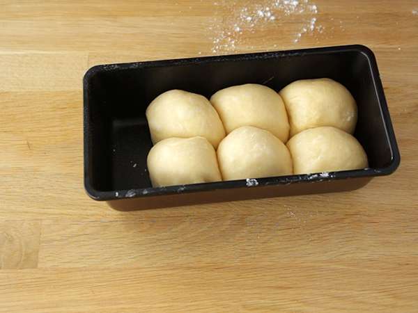 Zlati, puhasti brioš - Priprava korak 6