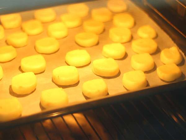 Makroni iz foie grasa s quenelles - Priprava korak 2