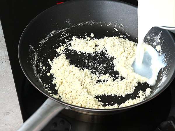 Las gachas, andaluzijska smetana z zelenim janežem in cimetom - Priprava korak 3