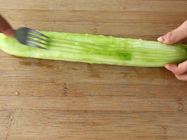 Veganski keksi s kumarami in humusom - Priprava korak 2