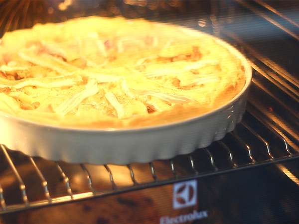 Camembert in jabolčni tart - Priprava korak 5