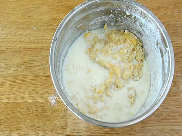 Enostavna jabolčna torta - Priprava korak 2