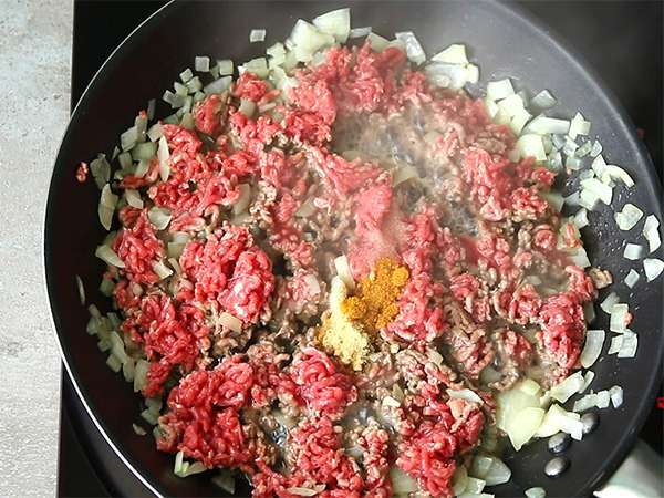 Goveje meso samoussas - Priprava korak 1