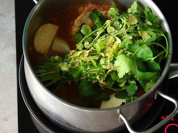 Tradicionalni maroški piščančji kuskus - Priprava korak 3