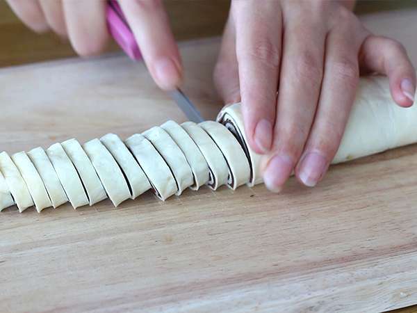 Jedla z Nutello za delitev - Priprava korak 2