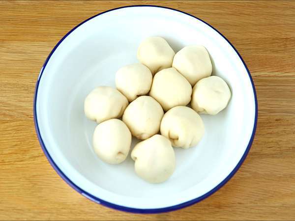 Pica kroglice za delitev - Priprava korak 4