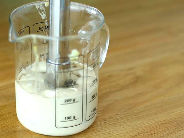 Enostavna domača majoneza - Priprava korak 4