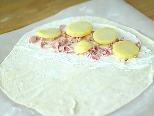 Chausson z raclettejem, savojsko kalzono - Priprava korak 2