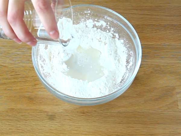 Fritterji iz kozic - Priprava korak 1