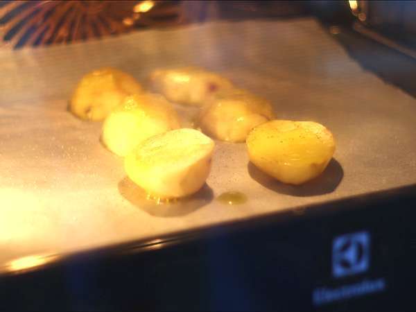 Sendvič s krompirjem raclette - Priprava korak 2