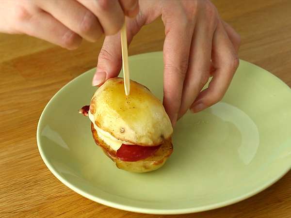 Sendvič s krompirjem raclette - Priprava korak 4