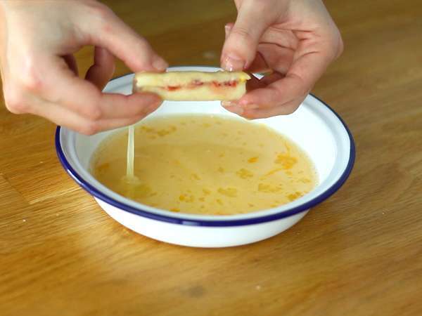 Kruhovi zavitki z marmelado - Priprava korak 3