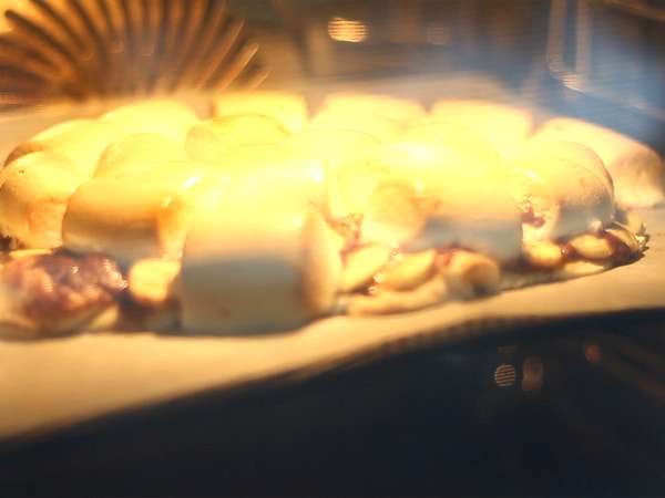 Sladka banana in čokoladna pica - Priprava korak 4