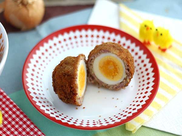 Scotch eggs - jajca v prahu po škotsko - Priprava korak 5