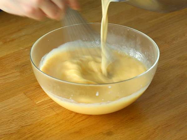 Flan s kondenziranim mlekom - Priprava korak 3