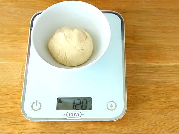 Domače žemljice za burgerje - Priprava korak 4