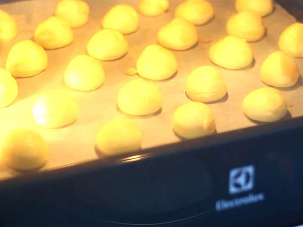 Pecivo choux brez glutena - Priprava korak 5