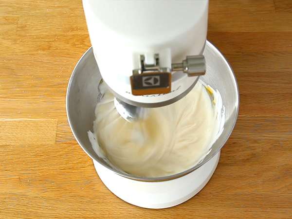 Enostavni biskvitni piškoti - Priprava korak 3