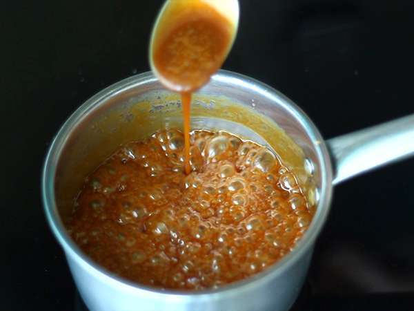 Karamelni in čokoladni tartleti - Priprava korak 4