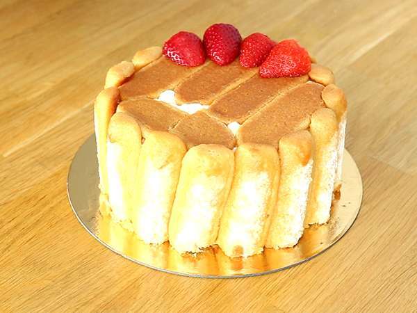 Hitro in enostavno jagodno pecivo - Priprava korak 6