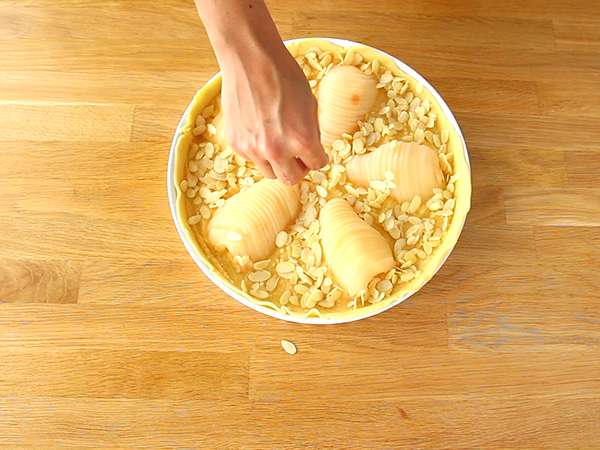 Torta z mandlji in hruškami ali znameniti Bourdaloue - Priprava korak 5