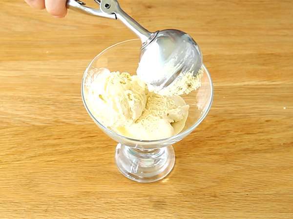 Dame blanche, enostaven sladoled, ki je izjemno gurmanski - Priprava korak 1