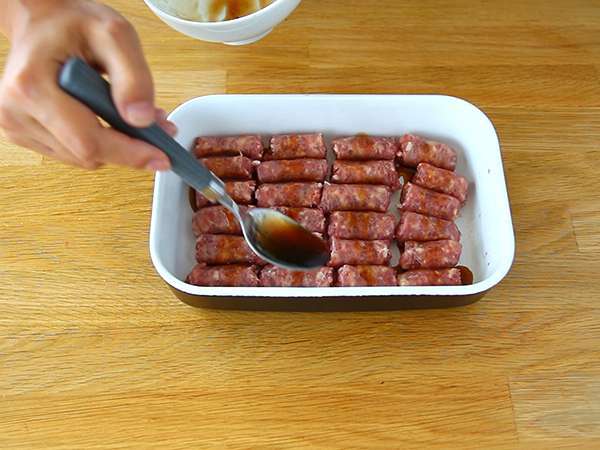 Karamelizirane klobase za aperitiv - Priprava korak 3