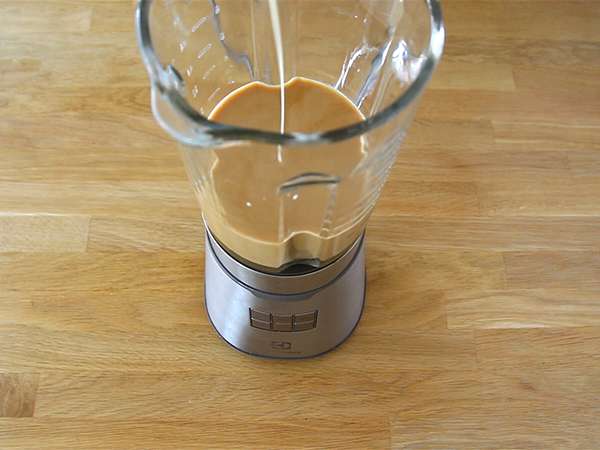 Frappuccino kot v Starbucksu - Priprava korak 1