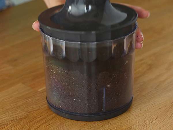 Arašidovo maslo in Oreo piškotni brownie - Priprava korak 1