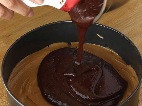 Arašidovo maslo in Oreo piškotni brownie - Priprava korak 5