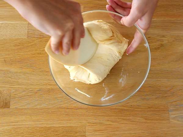 Tarte tropézienne, razloženo korak za korakom - Priprava korak 3