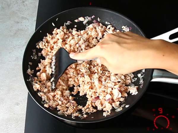 Hitra in enostavna kviche z lososom - Priprava korak 2