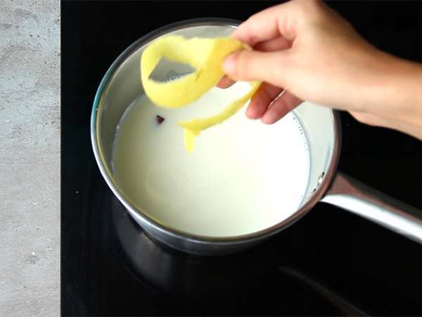 Natillas, španska jajčna krema - Priprava korak 1