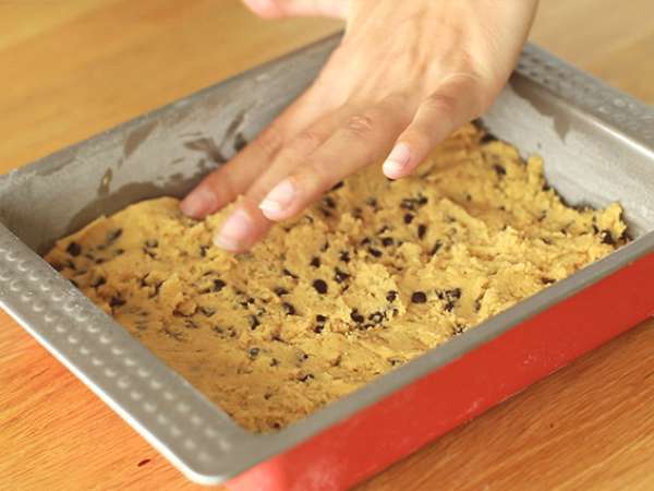 Torta s piškoti in browniji je kot nalašč za prigrizek! - Priprava korak 3