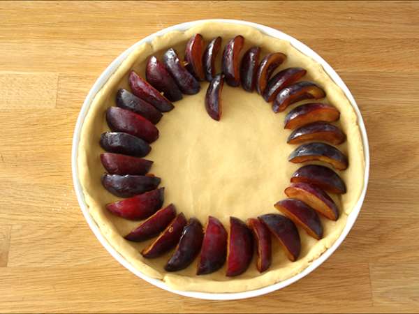 Briochejev slivov tart - Priprava korak 4