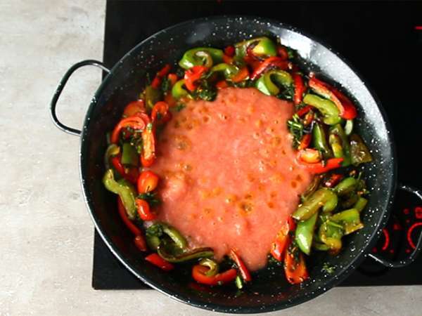 Paella z morskimi sadeži - Priprava korak 6